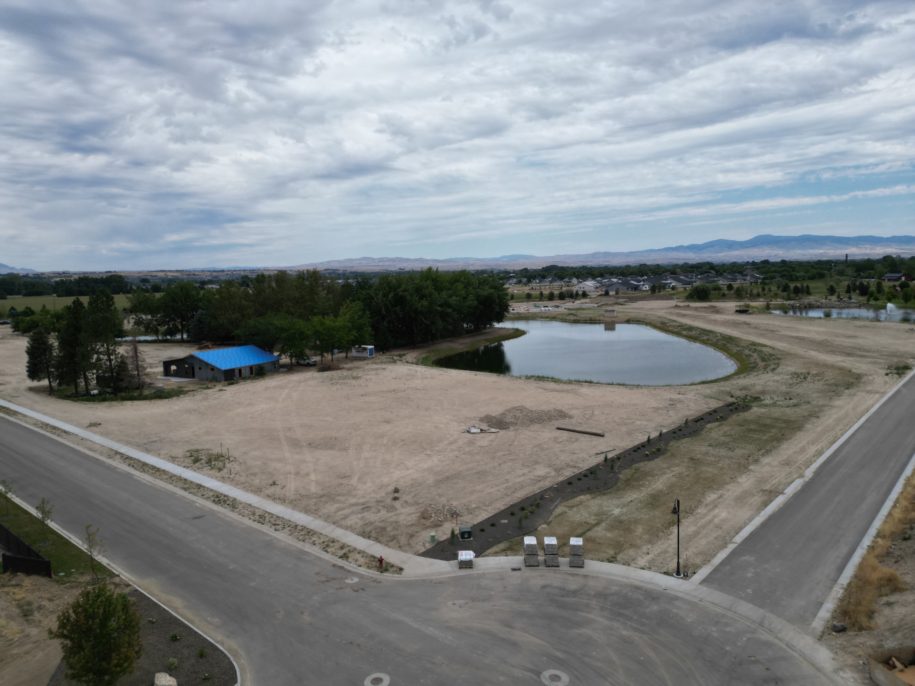 Lakehaven Estates — photo 4